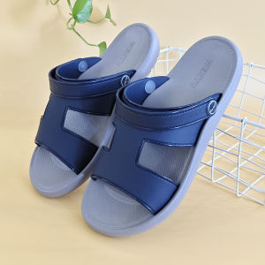 Casual Rubber Slippers Summer Outdoor Anti-Slip Beach Sandals Men Driving Dual-Purpose Clogs Breathable Hollow-Out Design