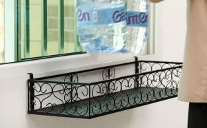 Giá kệ để chậu hoa treo ban công - Sang trọng - Tinh tế - Thẩm mỹ cao - Thép sơn tĩnh điện 5 lớp - Không vừa ý hoàn tiền