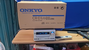 Amply ONKYO CR D1LTD hàng ship Nhật hoạt động tốt CD LINE hai cổng quang in/out giải mã quang chuẩn 24bit/196khz