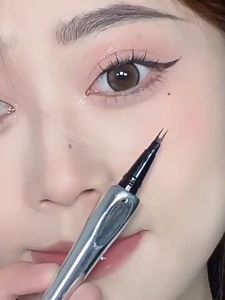 ดินสอเขียนคิ้วหัวแปรง 2 แฉก กันน้ํา Eyebrow Pen Tint my 2 แฉก กันน้ํา Waterproof Fork Tip Eyebrow Tattoo ขนตาปลอม