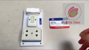 Bảng điện Sopoka có cầu chì  ổ cắm 2 1 công tắc - BN1