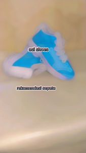 Sepatu Mizuno Wlz 7 Mid: Sepatu Volly Wanita Terbaru