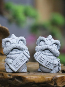 Chinese Style Qingshi Lion Head Tea Pet Decorative Ornaments Handmade Creative Gift for Friends And Colleagues Living Room