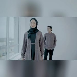 Baru Gamis Anak Chesa Brown Rose Dobby Crossdyed Royal Toyobo Premium Set Kerudung Umur 6 7 Tahun