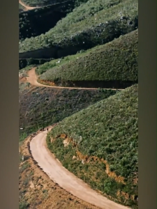 รองเท้ากีฬากลางแจ้งแบบออฟโรด Hoka One One Mafate X mesh สำหรับผู้ชายและผู้หญิง พื้นหนา น้ำหนักเบา