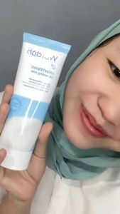 Wardah Lightening Milk Cleanser 100ml: Pembersih Wajah yang Efektif