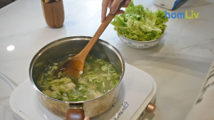 homLIV Sutil Kayu Jati 33 Cm Fedora Teak Wood Alat Masak Foodgrade 07257