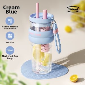 FACE | Large Capacity Tritan Plastic Travel Cup with Straw for Women