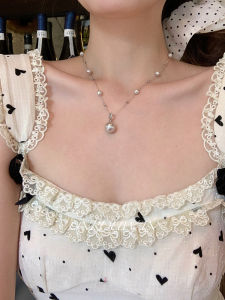 Manta Rose French Luxury Abacus Pearl Necklace Elegant Clavicle Chain Sweater Chain Womens Accessories Fashionable Jewelry