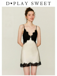 Lace Spliced Satin Straps Sleepwear Ice Silk Sensual Nightgown