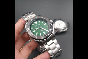 นาฬิกาข้อมือชาย Grand Eagle ( แกรนด์ อีเกิ้ล ) แบรนด์แท้ ขอบหมุนได้ พร้อมกล่อง ( คละสี )