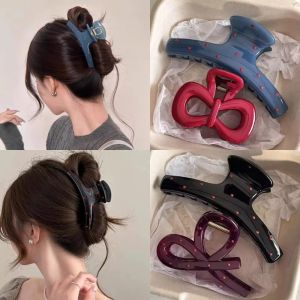 Vintage Red Polka Dot Grab Clip French High-end Sense Niche Design Sense Sweet Back Head Hair Disc Shark Clip Hair Accessories