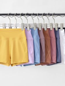 High Waist Fitness Shorts Womens Outdoor Wear Yoga Pants Tummy Control Butt Lifting Tight Three-quarter Length Summer New Running