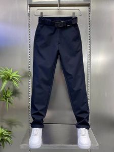 กางเกงขายาวทรงตรงหลวมๆ สำหรับผู้ชาย สีกรมท่าอ่อน ทรงหลวมสบายๆ สำหรับใส่ไปทำงานในฤดูใบไม้ร่วงปี 2025 กางเกงขายาวทรงตรงที่สวมใส่สบาย