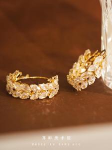 Exaggerated A2025 New Wheat Ear Ring Womens Style Luxury Unique Beautiful Fashion Jewelry Earrings Handmade Mixed Material