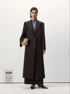 Peaked Lapel H-Shape Long Spring Wool Suit Coat