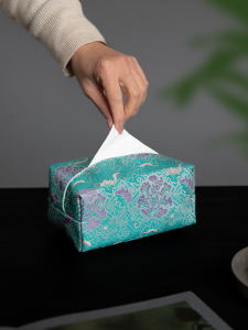 Elegant Court Style Silk Embroidered Tissue Box Cover Detachable Home Bathroom Living Room Paper Towel Holder Cloth Case