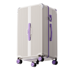 Lee | Expandable Password-Protected Suitcase 28 Inch