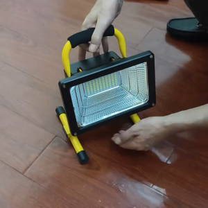 Super Bright Flood Light Outdoor Lighting with Tripod Rechargeable Emergency Spotlight Wireless Outdoor Lighting Engineering Lighting Work Light Outdoor Street Light