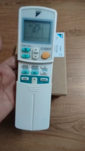 <HÀNG CHÍNH HÃNG>Điều khiển điều hòa dành cho Daikin 1 chiều inverter& 2 chiều inverter