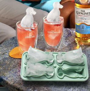 3D Dog-Shaped Ice Lattice Silicone Mold Whiskey Ice Cube Mold Tray Multifunctional Chocolate DIY Ice Ball Mould Home Ice Box