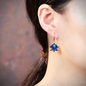 Huitan Elegant Women Drop Earrings Blue Lotus Shaped Fresh Style Party Daily Wedding Accessories Fashion Delicate Jewelry Gift