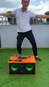 Loa karaoke Xách Tay hát hay MTMax M79  - Siêu Phẩm Loa Karaoke Cao Cấp Giá Rẻ Công Suất Lớn Âm Thanh Mạnh Mẽ Uy Lực Bảo Hành 12 Tháng Tặng Kèm Micro Karaoke Không Dây