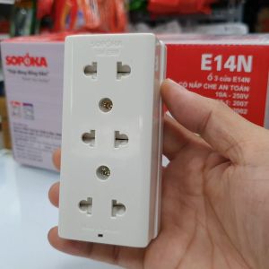 Ổ cắm điện táp lô 3 lỗ 2200W có nắm che an toàn E14N E15N SOPOKA