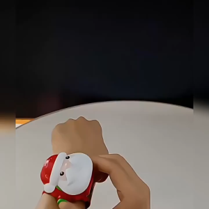 นาฬิกาเด็ก นาฬิกาข้อมือโปรเจคเตอร์ ธีมคริสต์มาส รูปแบบการฉายภาพ 24 แบบ ของขวัญคริสต์มาส