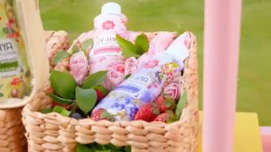 VIVA UV-Hya Bright Body Lotion | Hyaluronic Acid Serum Infused UV Filter