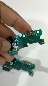 Papan Konektor Charger+Mic Samsung A32 4g ada IC