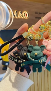 Zaman Now - Gantungan Tas Motif Beruang / Gantungan Tas Boneka Lucu / Gantungan Kunci Aesthetic / Gantungan Kunci Beruang Pita