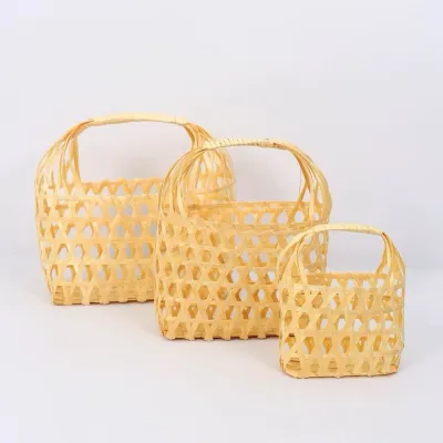 Wadah Keranjang THR Tas Anyaman Bambu 2 Ukuran / Tas Bingkisan THR / Tas Hampers Keranjang Parcel Buah