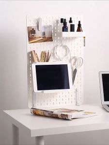 Pegboard để bàn phụ kiện lắp đặt với bàn tường để trên bàn