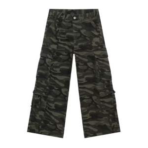 THEBOY-WARRIOR CARGO PANTS กางเกงคาร์โก้ทรงกระบอกลายทหาร
