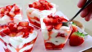 Plastic Dessert Cup 60ml Clear Mousse Jelly Pudding Stackable Party Wedding Catering Supplies