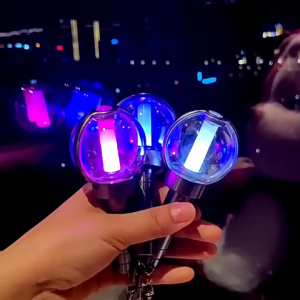 Enhypen Ver 2 Tongkat Lampu Konser Engene Keychain Enginebong Enha Pemandu Sorak Mini Tongkat