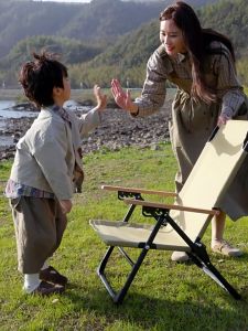 เก้าอี้แคมป์ปิ้ง พนักพิงสูง เก้าอี้สนาม พับได้ แบบพกพา ปิคนิค สีกากี/สีดำ รับน้ำหนักได้300KG เนื้อผ้าใบOxford