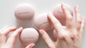 Rare Beauty by Selena Gomez Stay Vulnerable Melting Cream Blush 5g