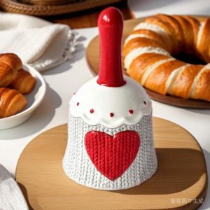 Đèn Treo Bằng Gốm Cầm Tay Hình Trái Tim Đỏ Sáng Tạo Trang Trí Bàn Ăn Đồ Trang Trí Nhà Mới Trung Quốc Truyền Thống BONWILL