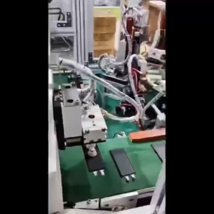 แบตเตอรี่ Battery ใช้กับ F9 / R17 คุณภาพดีแบต Model BLP681 แบตแท้ ฟรีชุดไขควง