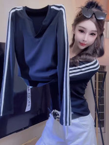 Áo Thun Dài Tay Cổ Chữ V Ôm Vừa Vặn Thời Trang Thu Đông 2025 Dành Cho Nữ Áo Thun Dài Tay Màu Khối Thời Trang Thường Ngày