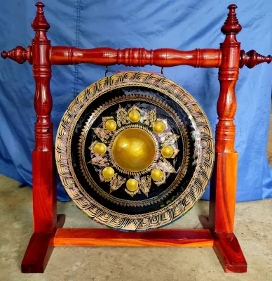 ฆ้อง ขนาดหน้า 80 ซม.จูมทองฟรี พร้อมขาตั้ง 1ชุด เเถมไม้ตีฆ้อง 1อัน #gong80cm.