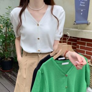 Korean Version of Fashion V Neck Button Bubble Sleeve Knitted Cardigan Women Short Sleeve Top