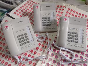 PESAWAT TELEPON PANASONIC KX-TS820 SINGEL SECOND SPESIAL BISA BUAT INDIHOME DAN MESIN PABX