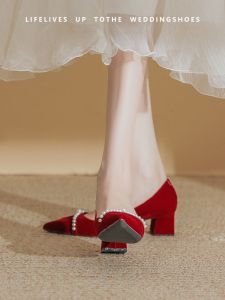 รองเท้าส้นสูงสีแดงสำหรับผู้หญิง รองเท้าแต่งงานแบบใหม่ รองเท้าแต่งงานพร้อมลูกปัด รองเท้าแต่งงานแบบสวมได้สองทาง รองเท้าส้นแบนที่สวมใส่สบาย รองเท้าส้นเดี่ยว