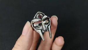 Fashion Vintage MF DOOM Mask Rings with Red Stone Punk Hip Hop Stainless Steel Skull Ring for Men Women Ewelry Gift Wholesale