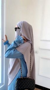 Gamis Abaya Polos Daily Lubna Gamis Katun Linen Polo Zipper Depan Busui Lengan Model Karet Smok Kantung Saku Premium Ukuran M L XL XXL XXXL Jumbo Bisa Untuk Seragam Dress Pesta Harian Couple Ibu Anak Terbaru Lebaran 2024 Terkinin Kekinian