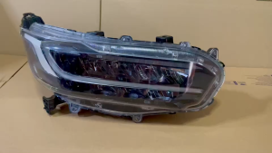 Honda WRV ของแท้ ไฟหน้า wrv