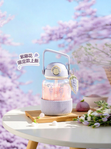 BUYDEEM | Heat-resistant Large Capacity Straw Glass Water Bottle